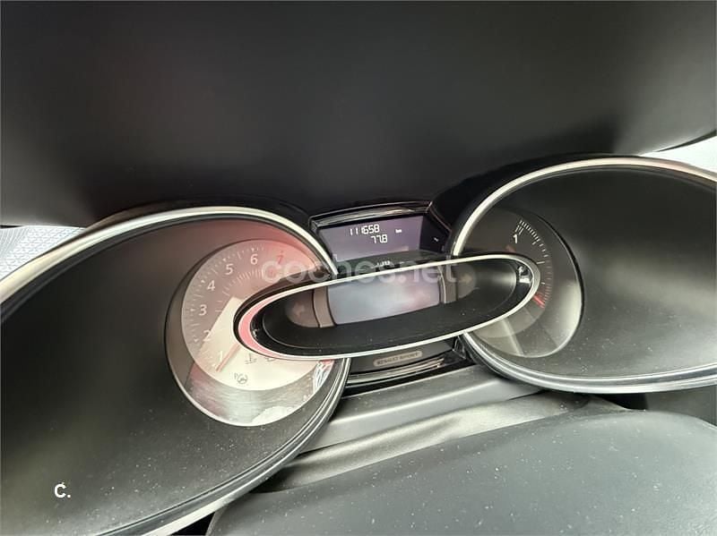 Usado Renault Clio IV 200 CV (147 kW) 2017 Blanco Berlina