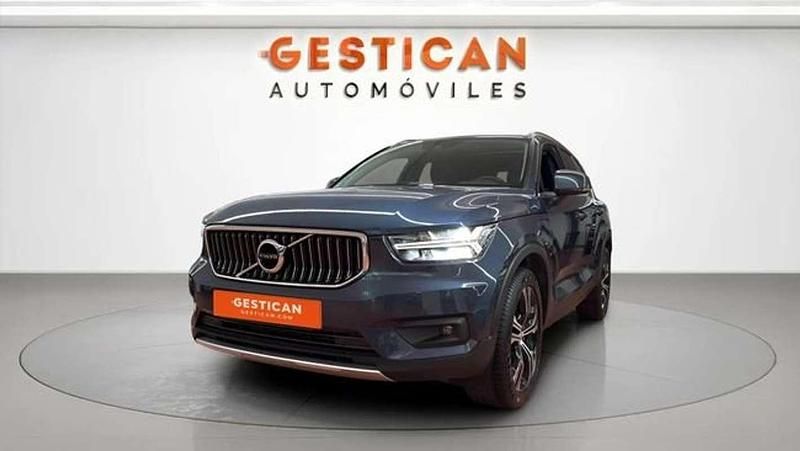Usado Volvo XC40 Inscription 261 CV (191 kW) 2021 Azul SUV