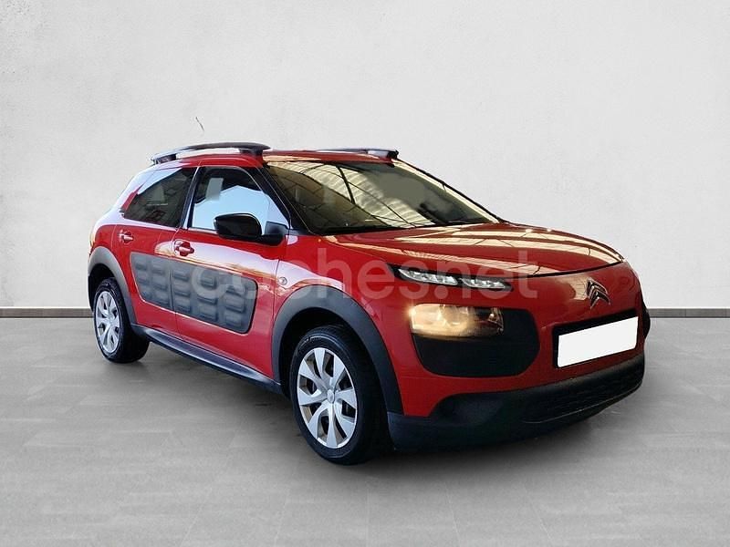 Usado Citroën C4 Cactus Feel 82 CV (60 kW) 2017 Blanco Utilitario