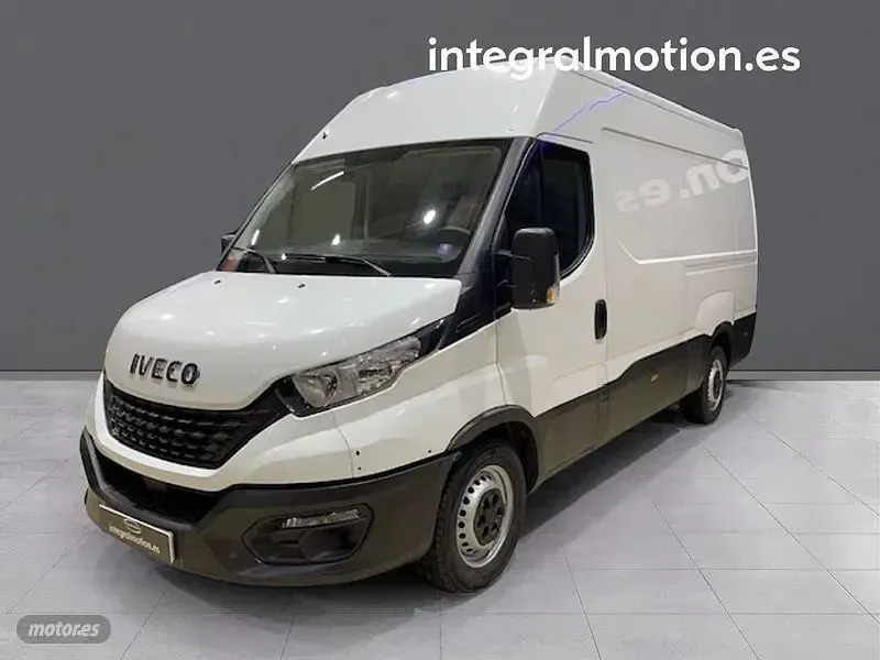 Usado Iveco Daily 2024 Blanco Van