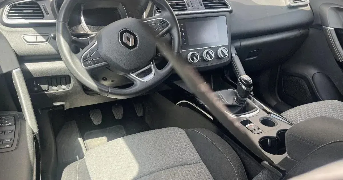 Usado Renault Kadjar LIMITED 140 CV (102 kW) 2021 SUV