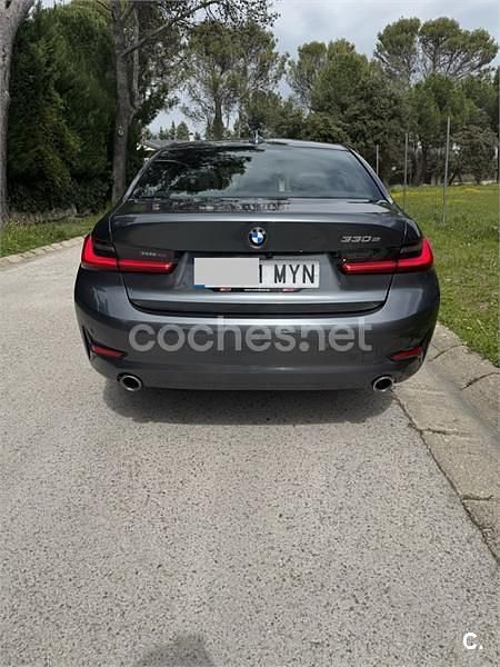 Używany BMW 330e 292 KM (214 kW) 2021 Szary Sedan/Limuzyna