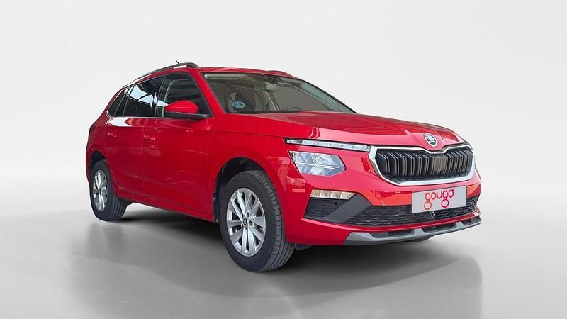 Usado Skoda Kamiq Selection 95 CV (69 kW) 2024 Rojo SUV
