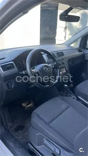 Usado VW Caddy Maxi 150 CV (110 kW) 2020 Blanco Monovolumen