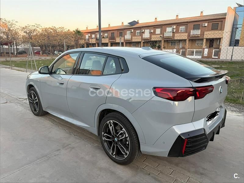Usado BMW X2 178 CV (130 kW) 2024 Gris / plata SUV