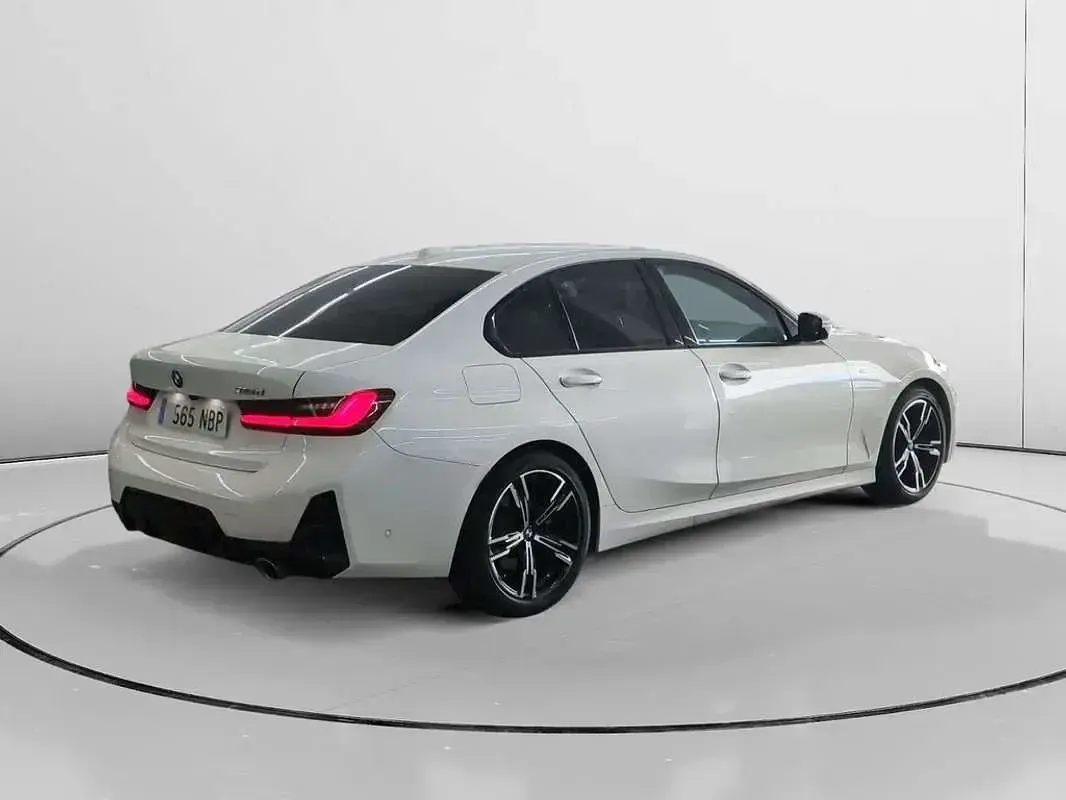 Usado BMW 318 Comfort Edition 150 CV (110 kW) 2025 Blanco Berlina