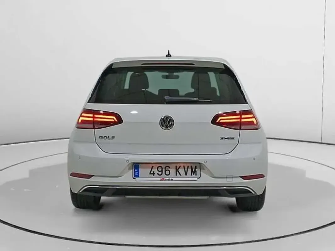 Usado VW Golf VII Advance 132 CV (97 kW) 2019 Blanco Utilitario