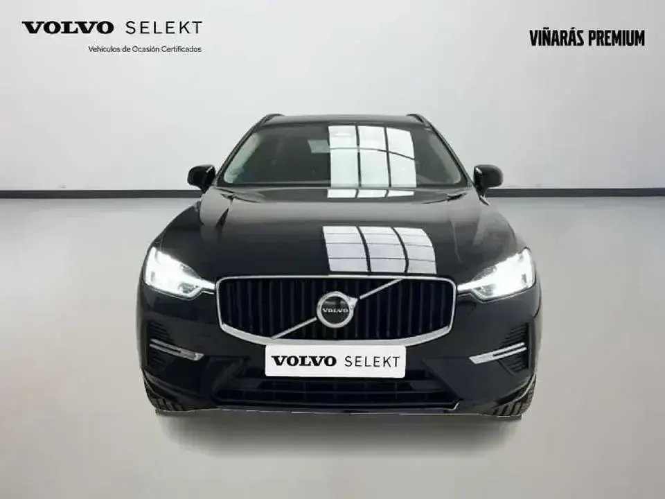 Usado Volvo XC60 Core 250 CV (183 kW) 2025 Negro SUV