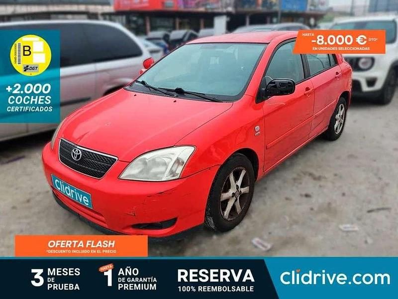 Usado Toyota Corolla Luna 110 CV (80 kW) 2004 Rojo Berlina