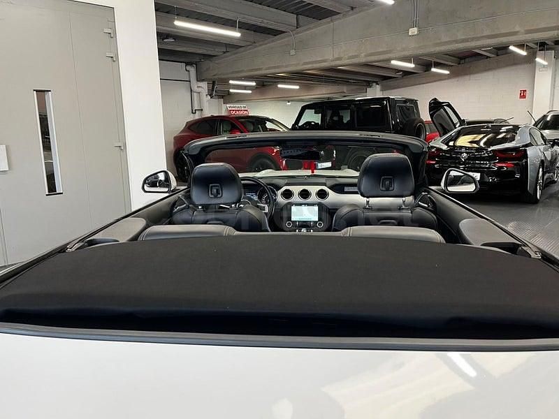 Usado Ford Mustang Convertible 314 CV (230 kW) 2018 Blanco Descapotable