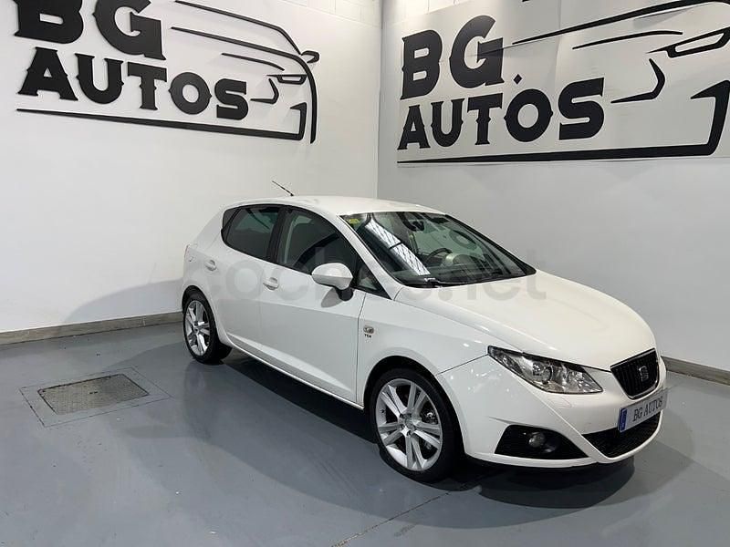 Usado Seat Ibiza Sport 105 CV (77 kW) 2009 Blanco Berlina