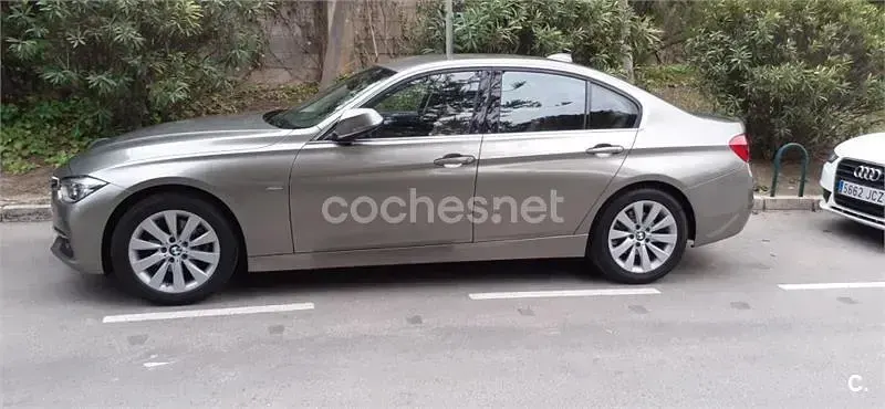 Usado BMW 320 Luxury Line 190 CV (139 kW) 2017 Beige Berlina