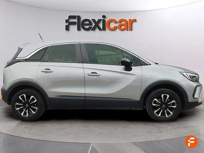 Usado Opel Crossland X Business Elegance 130 CV (95 kW) 2021 Gris / plata SUV