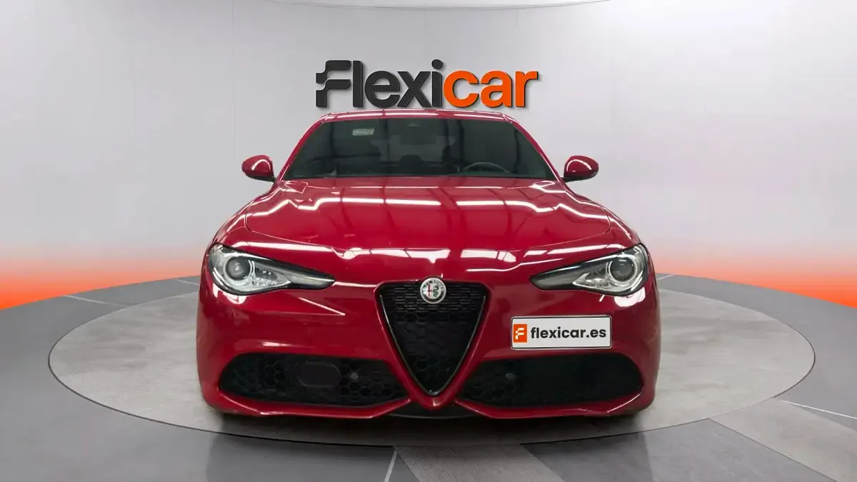 Usado Alfa Romeo Giulia Sprint 200 CV (147 kW) 2022 Rojo Berlina