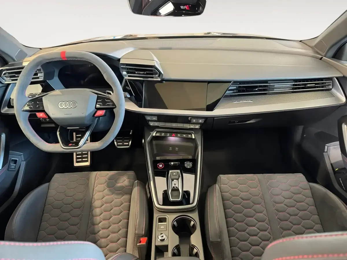 Nuevo Audi RS3 Sportback 400 CV (294 kW) 2025 Negro Utilitario