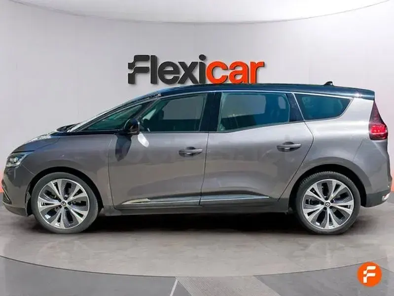 Usado Renault Grand Scénic IV Black Edition 140 CV (102 kW) 2020 Gris / plata Monovolumen
