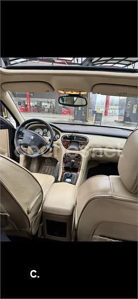 Usado Peugeot 607 136 CV (100 kW) 2004 Negro Berlina