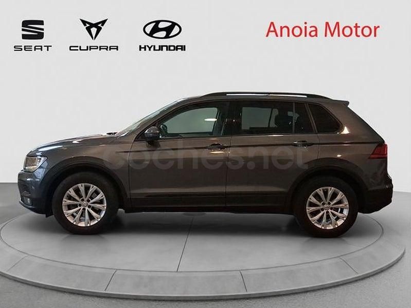 Usado VW Tiguan Edition 131 CV (96 kW) 2019 Gris / plata SUV