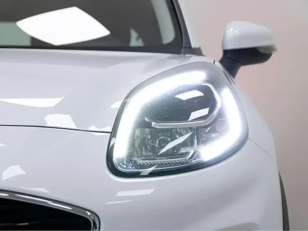 Usado Ford Puma Titanium 125 CV (91 kW) 2021 Blanco SUV