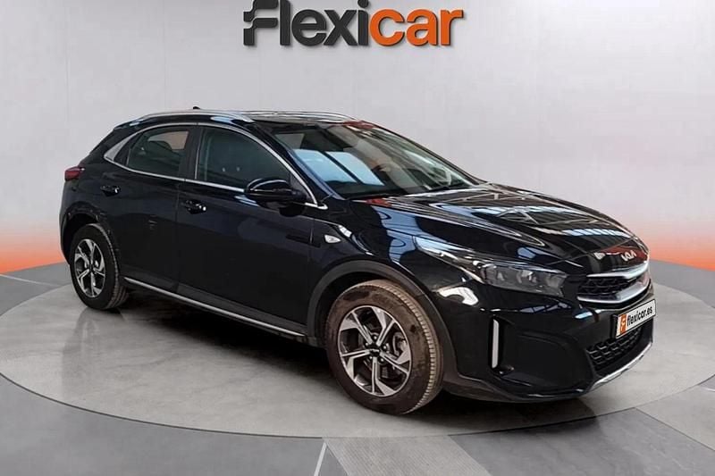 Negro Usado 2023 Kia XCeed SUV | 14.990 € (Precio justo) - Imagen 1/4
