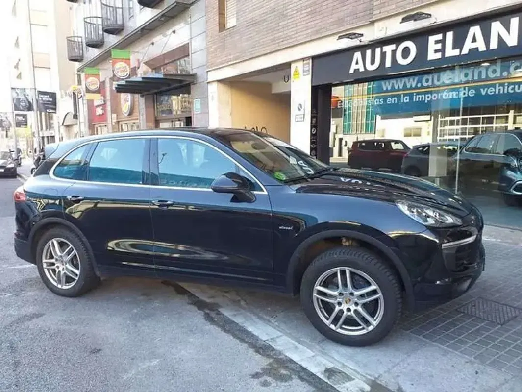 Usado Porsche Cayenne Diesel 262 CV (192 kW) 2015 Negro SUV