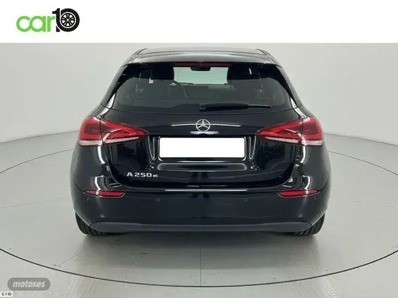 Usado Mercedes A250 Business 218 CV (160 kW) 2022 Negro Berlina