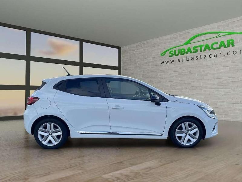 Usado Renault Clio V Intens 101 CV (74 kW) 2021 Blanco Utilitario