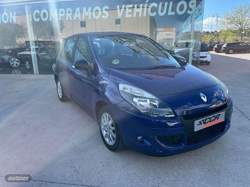 Usado Renault Scénic III 86 CV (63 kW) 2009 Azul Monovolumen