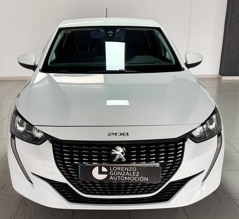 Usado Peugeot 208 Active 100 CV (73 kW) 2021 Blanco Utilitario