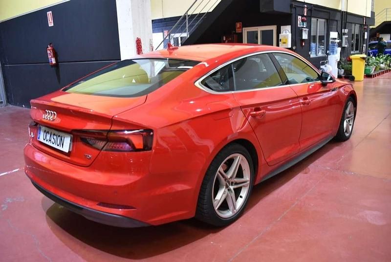 Usado Audi A5 Sportback S-Line 150 CV (110 kW) 2018 Rojo Utilitario