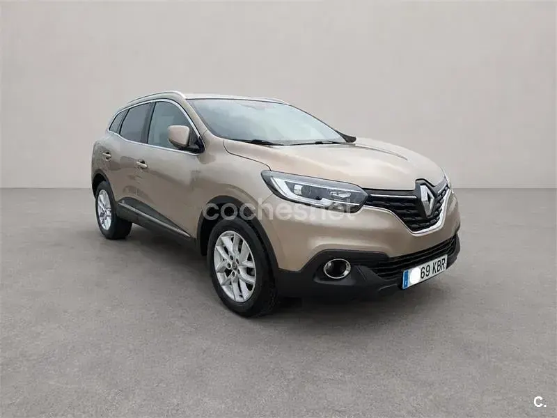 Usado Renault Kadjar Life 130 CV (95 kW) 2017 Beige SUV