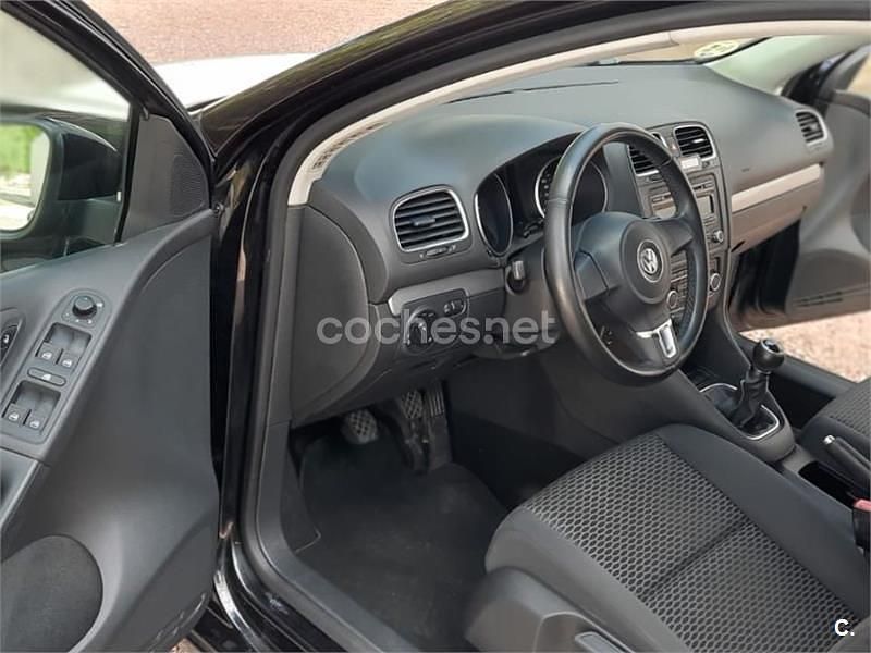 Usado VW Golf VI Advance 105 CV (77 kW) 2010 Negro Utilitario