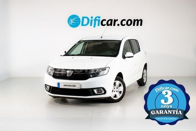 Blanco Usado 2018 Dacia Sandero Lauréate Berlina | 9990 € (Precio justo) - Imagen 1/4