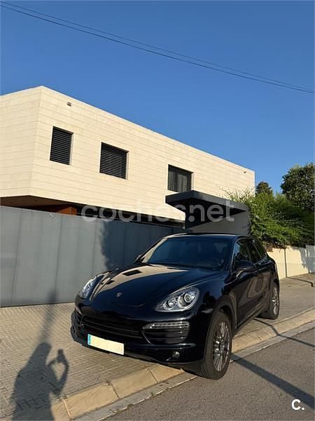 Negro Usado 2010 Porsche Cayenne SUV | 18.900 € (Precio justo) - Imagen 1/4