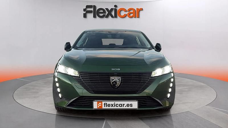 Usado Peugeot 308 Active 131 CV (96 kW) 2024 Verde Utilitario