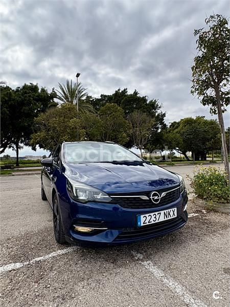 Usado Opel Astra GS Line 122 CV (89 kW) 2021 Azul Familiar