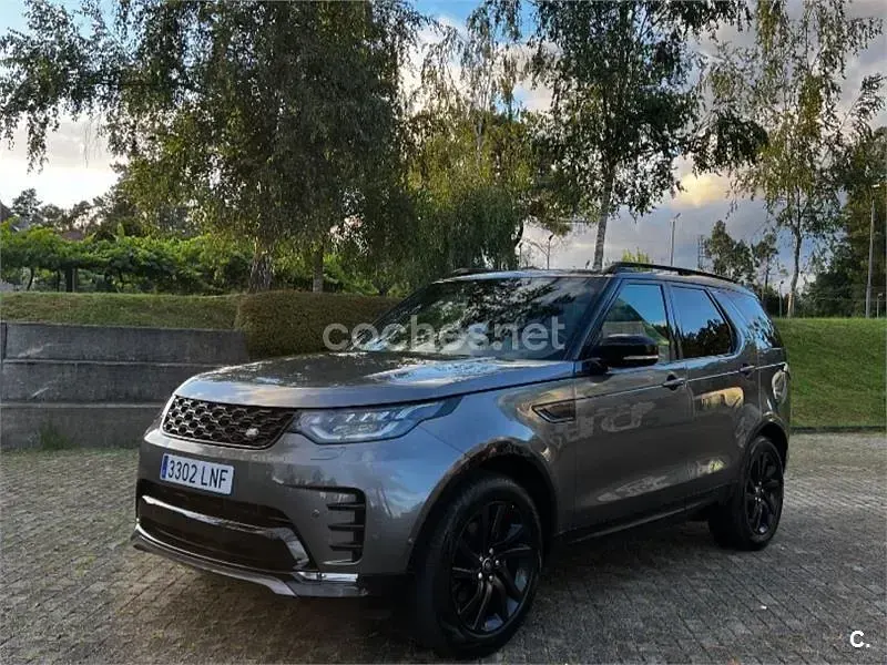 Usado Land Rover Discovery HSE Luxury 240 CV (176 kW) 2020 Gris / plata SUV