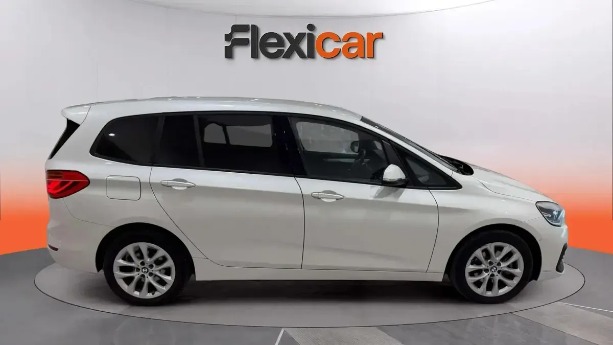 Usado BMW 216 109 CV (80 kW) 2020 Blanco Familiar