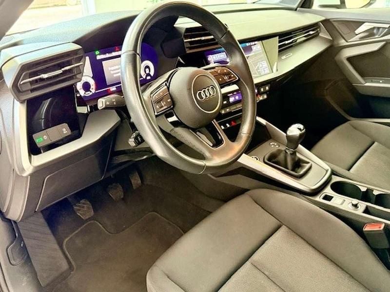 Usado Audi A3 Sportback Advanced 110 CV (80 kW) 2023 Blanco Utilitario