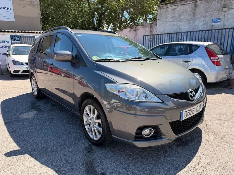 Käytetty Mazda 5 Active 110 HP (80 kW) 2010 Harmaa Tila-auto