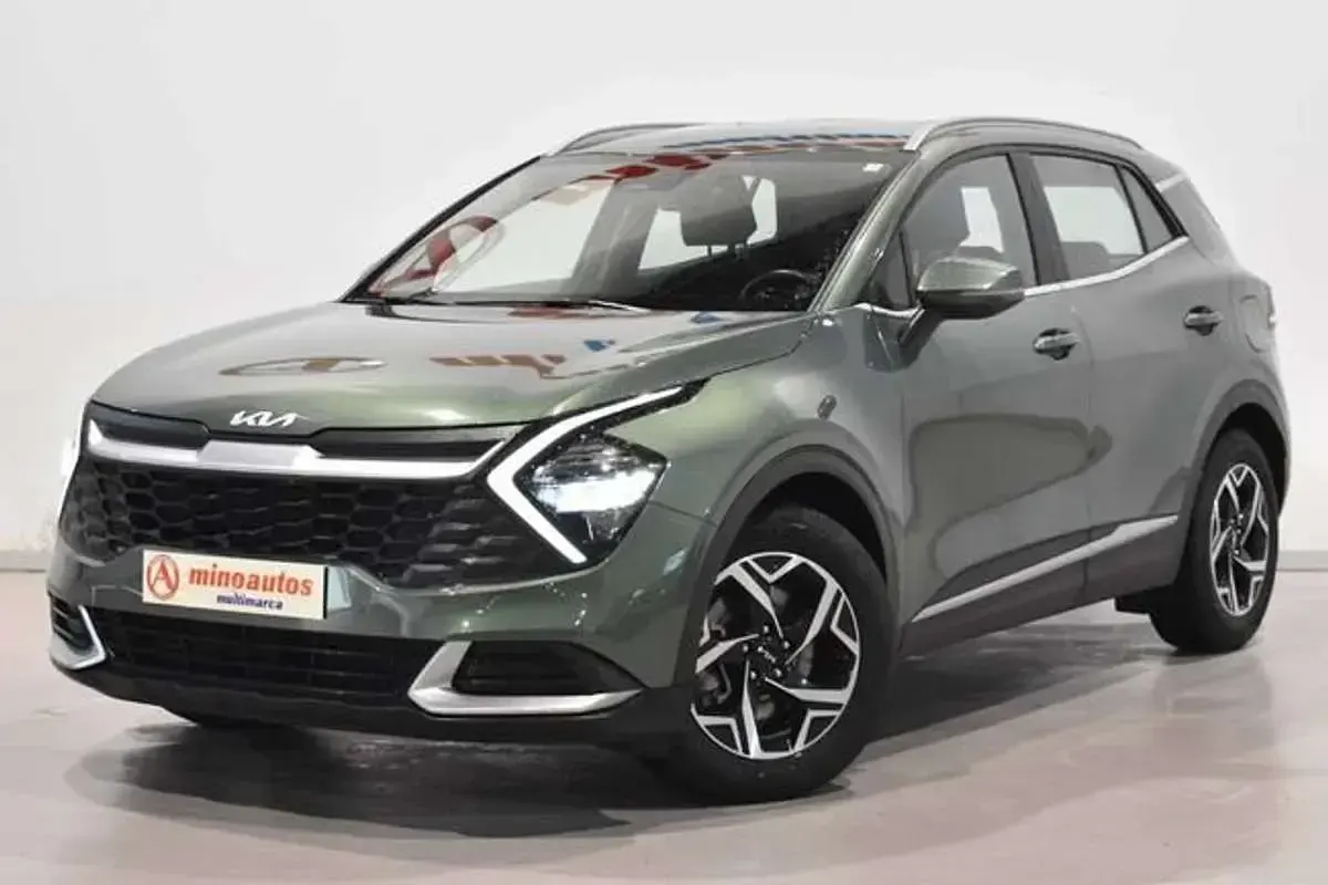 Usado Kia Sportage 137 CV (100 kW) 2022 Verde SUV