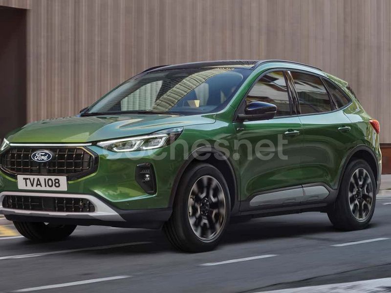 Usado Ford Kuga ST-Line 243 CV (178 kW) 2024 Verde SUV