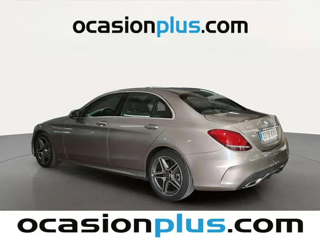 Usado Mercedes C200 AMG 184 CV (135 kW) 2019 Plateado Berlina