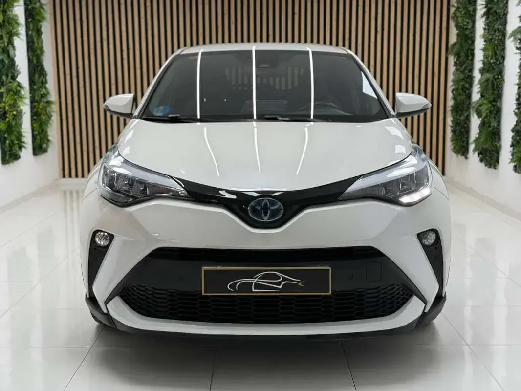 Usado Toyota C-HR Advance 122 CV (89 kW) 2021 Blanco SUV