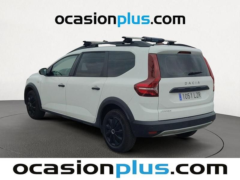 Usado Dacia Jogger Essentiel 100 CV (73 kW) 2022 Blanco Monovolumen