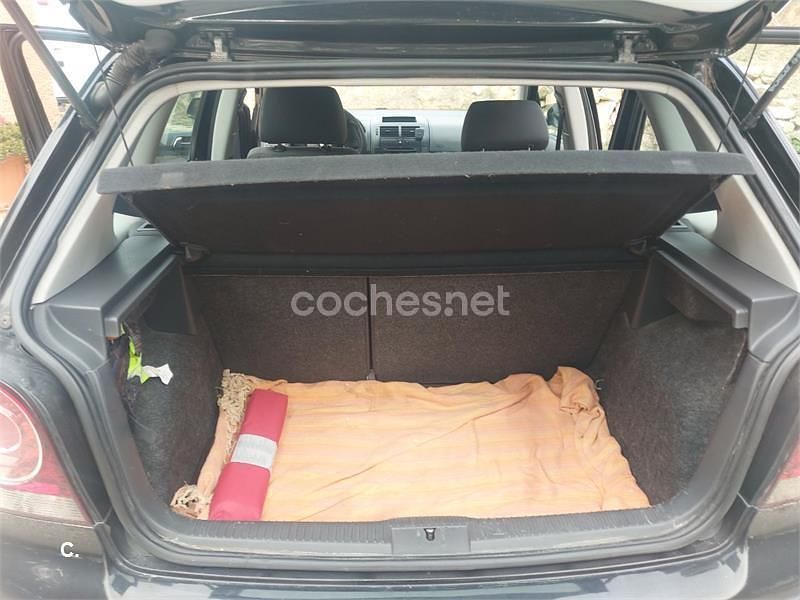 Negro Usado 2009 VW Polo Edition Berlina | 3000 € (Buen precio) - Imagen 1/4