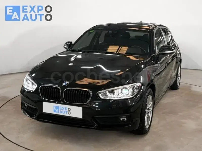 Usado BMW 118 Comfort Edition 150 CV (110 kW) 2017 Negro Utilitario