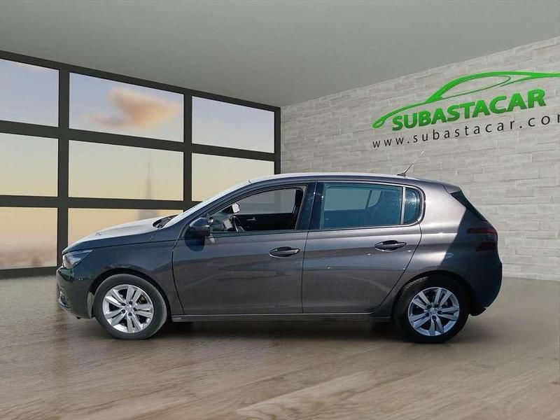 Gris Usado 2021 Peugeot 308 Active Utilitario | 9959 € (Super precio) - Imagen 1/4