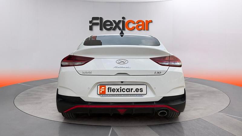 Usado Hyundai i30 N Line 160 CV (117 kW) 2023 Blanco Berlina