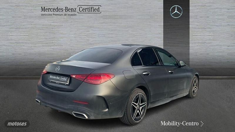 Usado Mercedes C300e AMG line 313 CV (230 kW) 2024 Varios colores Berlina